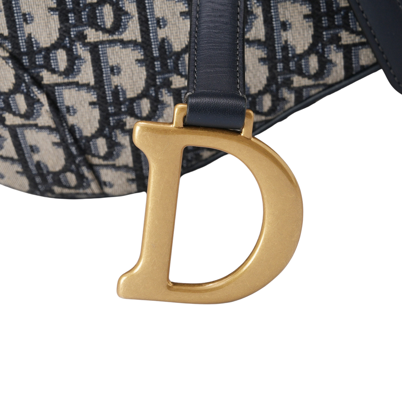 CHRISTIAN DIOR(USED)디올 오블리크 새들백 미듐 & 자수스트랩